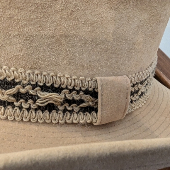Resistol Vintage Cowboy Hat, Ranchman self conforming Size 7 1/4, suede - Picture 17 of 17